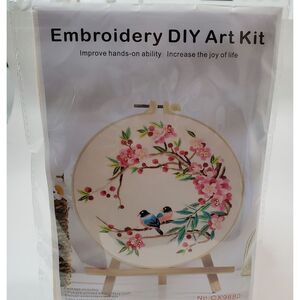 Embroidery DIY Art Kit Birds & Flowers #CX9880 Sealed